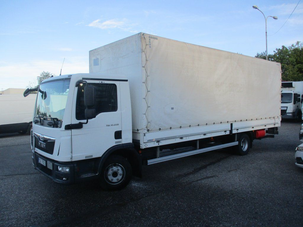 MAN TGL 12.220 - Schuifzeilen vrachtwagen: afbeelding 1 MAN TGL 12.220 - Schuifzeilen vrachtwagen: afbeelding 1