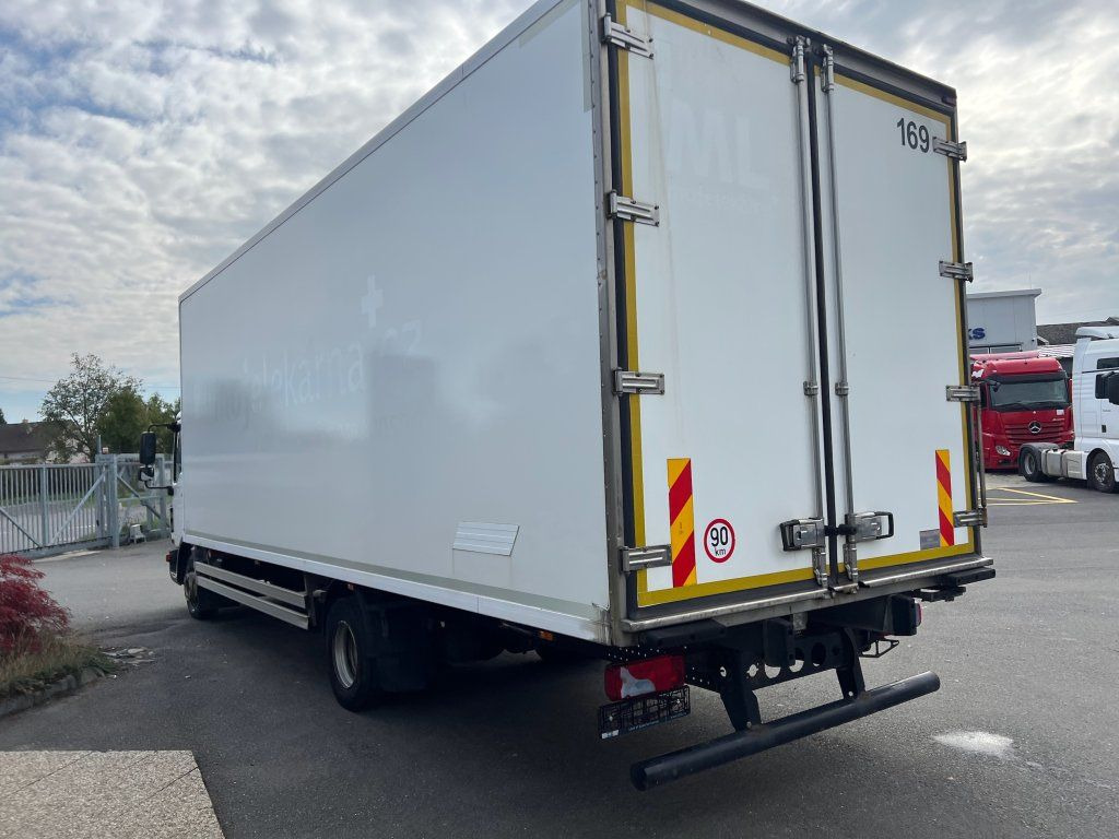 MAN TGL12.220 EURO 6 Carrier Xarios 600 - Koelwagen vrachtwagen: afbeelding 5 MAN TGL12.220 EURO 6 Carrier Xarios 600 - Koelwagen vrachtwagen: afbeelding 5