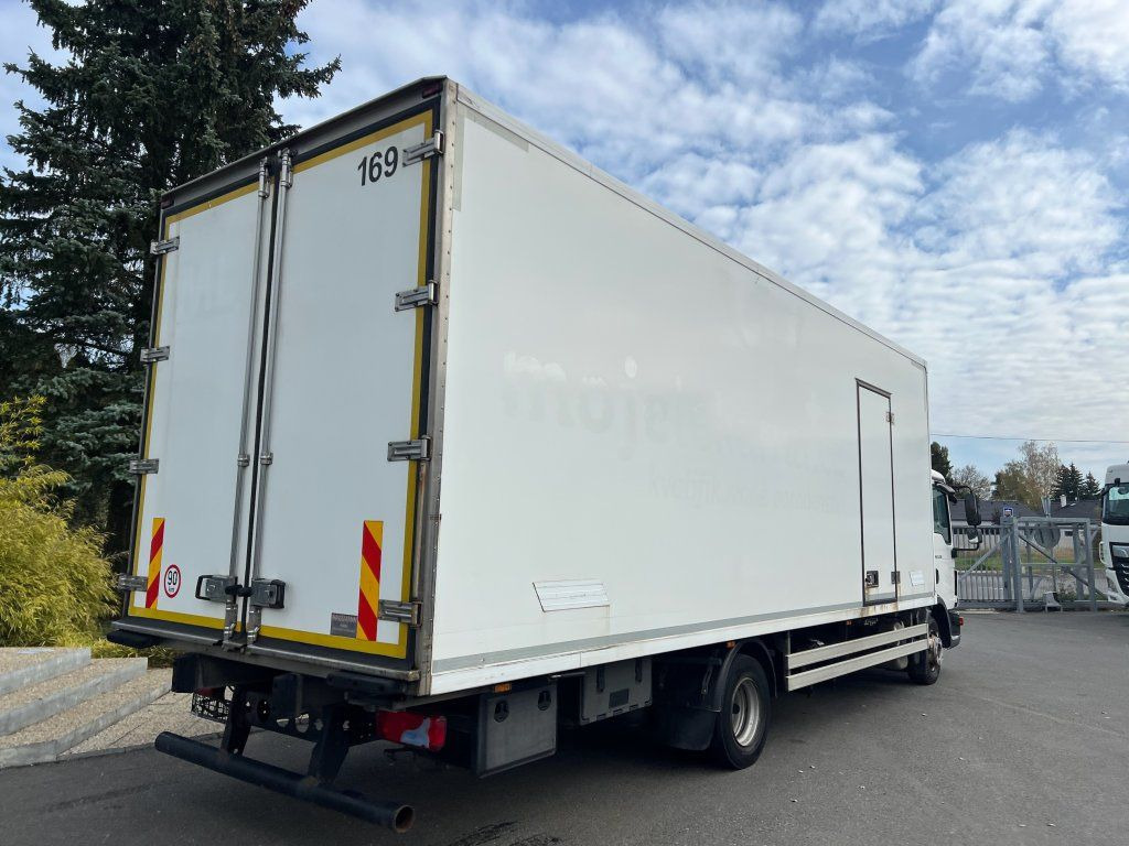 MAN TGL12.220 EURO 6 Carrier Xarios 600 - Koelwagen vrachtwagen: afbeelding 4 MAN TGL12.220 EURO 6 Carrier Xarios 600 - Koelwagen vrachtwagen: afbeelding 4