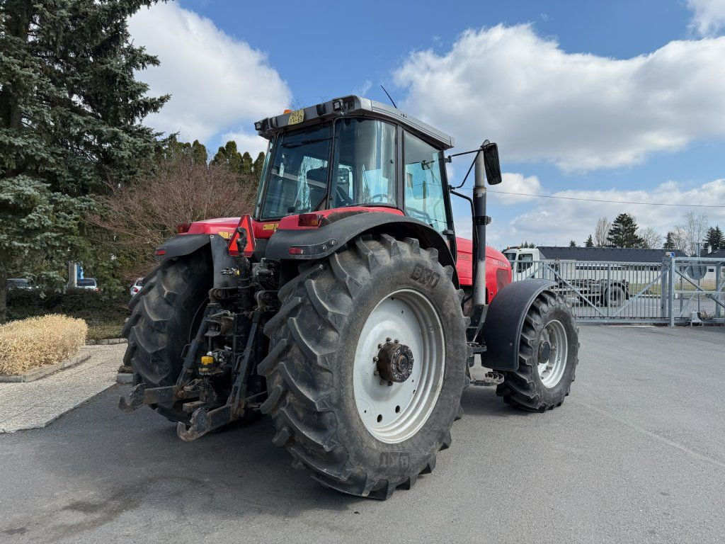 Massey Ferguson MF8260 - Tractor: afbeelding 4 Massey Ferguson MF8260 - Tractor: afbeelding 4