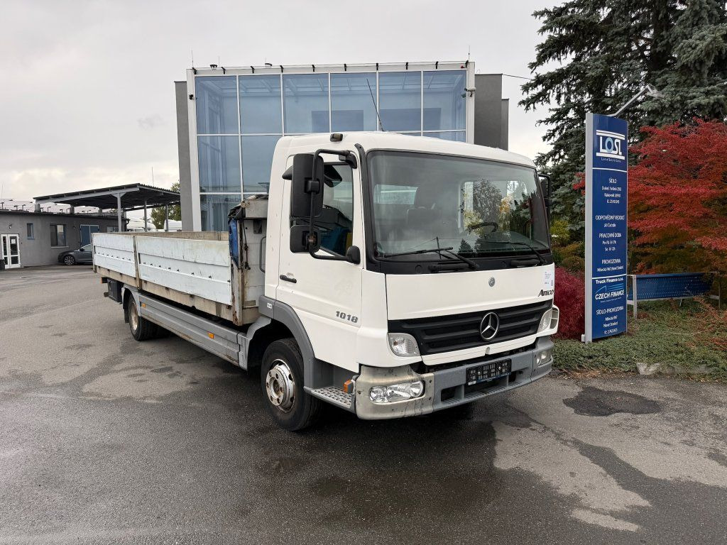 Mercedes-Benz 1018 Atego EURO 3 - Vrachtwagen met open laadbak: afbeelding 2 Mercedes-Benz 1018 Atego EURO 3 - Vrachtwagen met open laadbak: afbeelding 2
