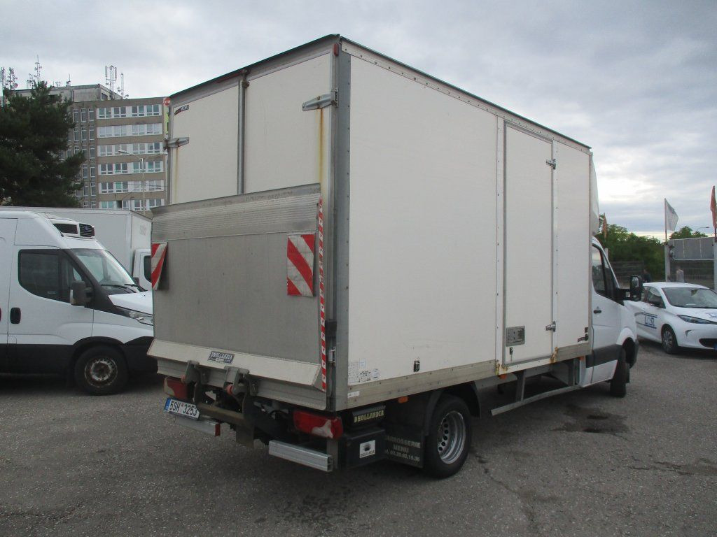 Mercedes-Benz Sprinter 513 CDi mit LBW Mercedes-Benz Sprinter 513 CDi mit LBW - Bestelwagen gesloten laadbak: afbeelding 4 Mercedes-Benz Sprinter 513 CDi mit LBW Mercedes-Benz Sprinter 513 CDi mit LBW - Bestelwagen gesloten laadbak: afbeelding 4