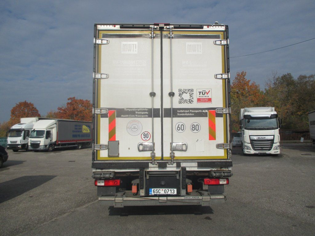 Renault D18 320 - Koelwagen vrachtwagen: afbeelding 5 Renault D18 320 - Koelwagen vrachtwagen: afbeelding 5