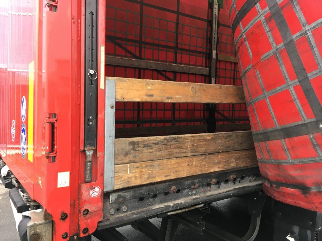 Schuifzeiloplegger Schmitz Cargobull SCB*S3T standard/lifting roof/Hubdach 2,70-2,85m: afbeelding 15