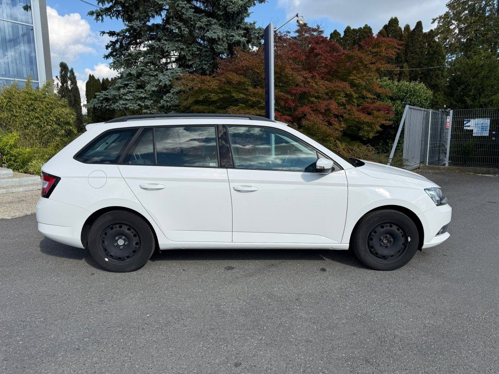 Skoda 1,4TDi kombi - Stationwagen: afbeelding 3 Skoda 1,4TDi kombi - Stationwagen: afbeelding 3