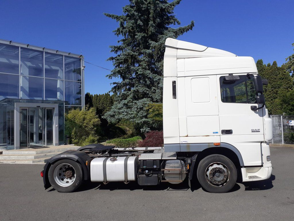 DAF XF105.460 EEV MEGA/lowdeck - Trekker: afbeelding 3 DAF XF105.460 EEV MEGA/lowdeck - Trekker: afbeelding 3