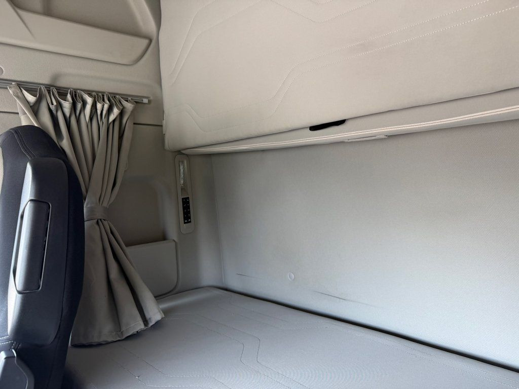 Trekker Ford F-MAX EURO 6: afbeelding 16