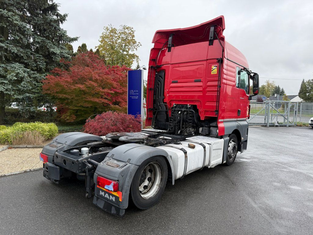 MAN TGX18.460 EURO 6 MEGA/lowdeck NEW TACHO RETARDER - Trekker: afbeelding 4 MAN TGX18.460 EURO 6 MEGA/lowdeck NEW TACHO RETARDER - Trekker: afbeelding 4