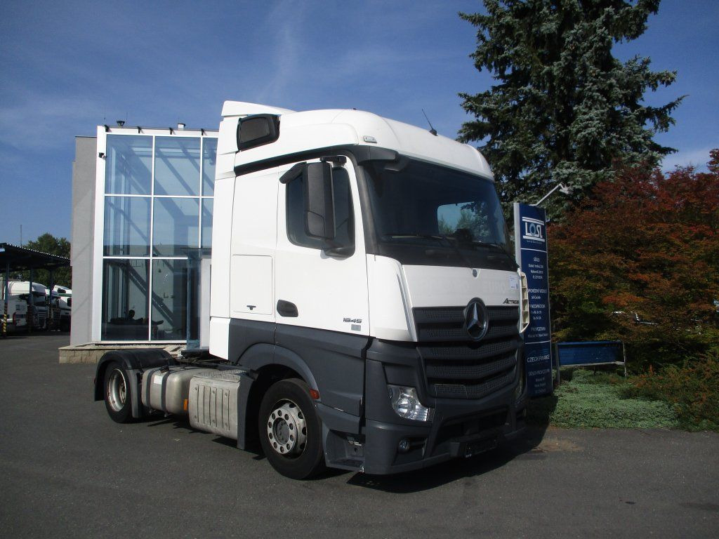 Mercedes-Benz 1845 Actros EURO 6 MEGA/lowdeck - Trekker: afbeelding 2 Mercedes-Benz 1845 Actros EURO 6 MEGA/lowdeck - Trekker: afbeelding 2