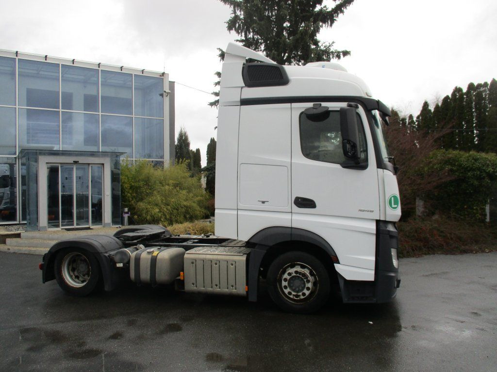 Mercedes-Benz 1845 Actros EURO 6 MEGA/lowdeck - Trekker: afbeelding 3 Mercedes-Benz 1845 Actros EURO 6 MEGA/lowdeck - Trekker: afbeelding 3