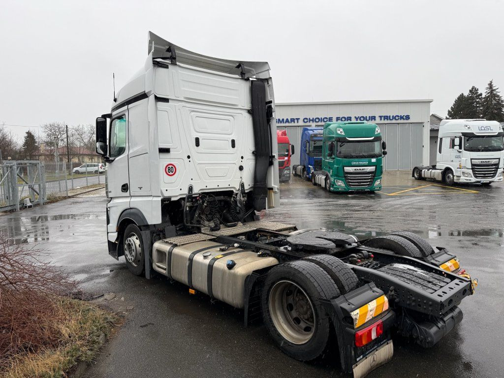 Mercedes-Benz 1845 Actros EURO 6 MEGA/lowdeck - Trekker: afbeelding 4 Mercedes-Benz 1845 Actros EURO 6 MEGA/lowdeck - Trekker: afbeelding 4