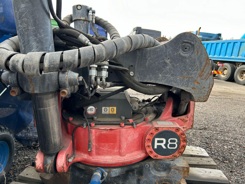 ROTOTILT R8 S70 - Aanbouwdeel voor Bouwmachine: afbeelding 1 ROTOTILT R8 S70 - Aanbouwdeel voor Bouwmachine: afbeelding 1