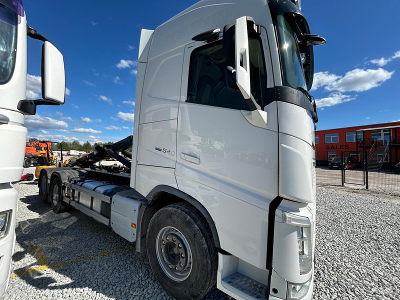 Volvo FH 540 | 6x4 | HIAB 21 | NOSTOTELI | TULOSSA - Haakarmsysteem vrachtwagen: afbeelding 4 Volvo FH 540 | 6x4 | HIAB 21 | NOSTOTELI | TULOSSA - Haakarmsysteem vrachtwagen: afbeelding 4