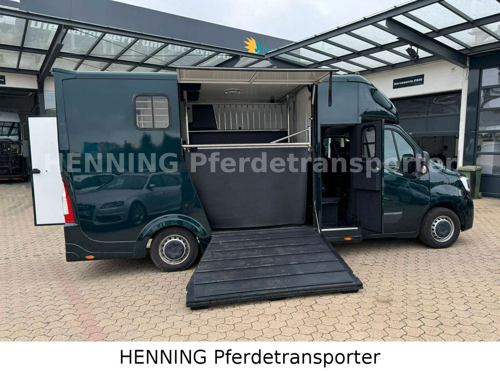 Renault Master 5 - Sitzer Automatik Renault Master 6 - Sitzer Automatik - Paardenvrachtwagen: afbeelding 4 Renault Master 5 - Sitzer Automatik Renault Master 6 - Sitzer Automatik - Paardenvrachtwagen: afbeelding 4