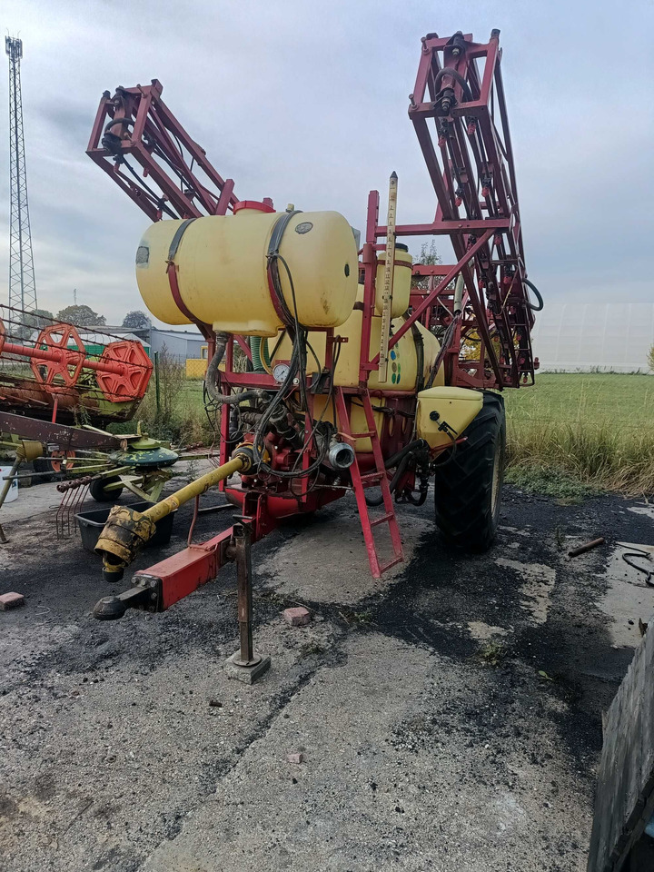 HARDI TZ 18 metrów - Getrokken veldspuit: afbeelding 2 HARDI TZ 18 metrów - Getrokken veldspuit: afbeelding 2