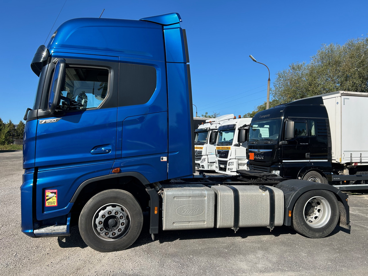 FORD F-MAX 500 / ACC / LED / STANDARD / 2021 - Trekker: afbeelding 4 FORD F-MAX 500 / ACC / LED / STANDARD / 2021 - Trekker: afbeelding 4