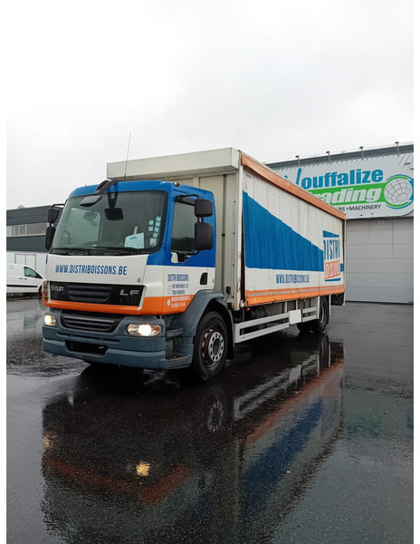 DAF LF 55 250 - Schuifzeilen vrachtwagen: afbeelding 1 DAF LF 55 250 - Schuifzeilen vrachtwagen: afbeelding 1