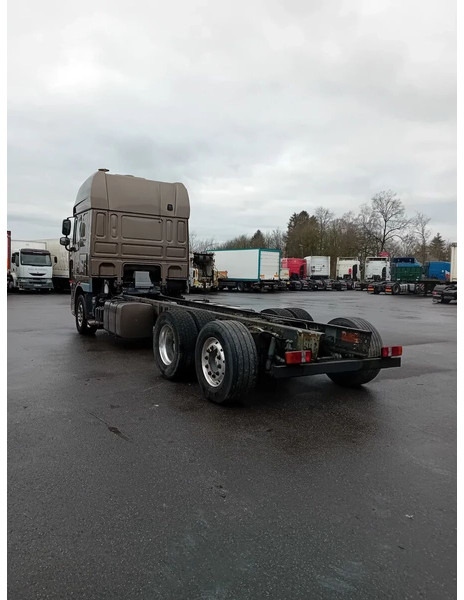 DAF XF 105.510 6x2 - Chassis vrachtwagen: afbeelding 3 DAF XF 105.510 6x2 - Chassis vrachtwagen: afbeelding 3