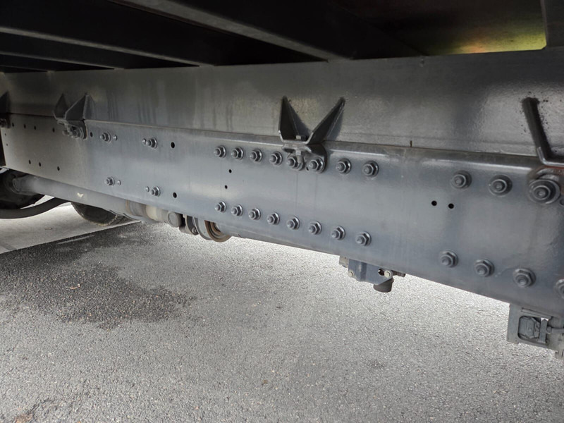 Schuifzeilen vrachtwagen DAF XF 450 - auto-école: afbeelding 7 Schuifzeilen vrachtwagen DAF XF 450 - auto-école: afbeelding 7