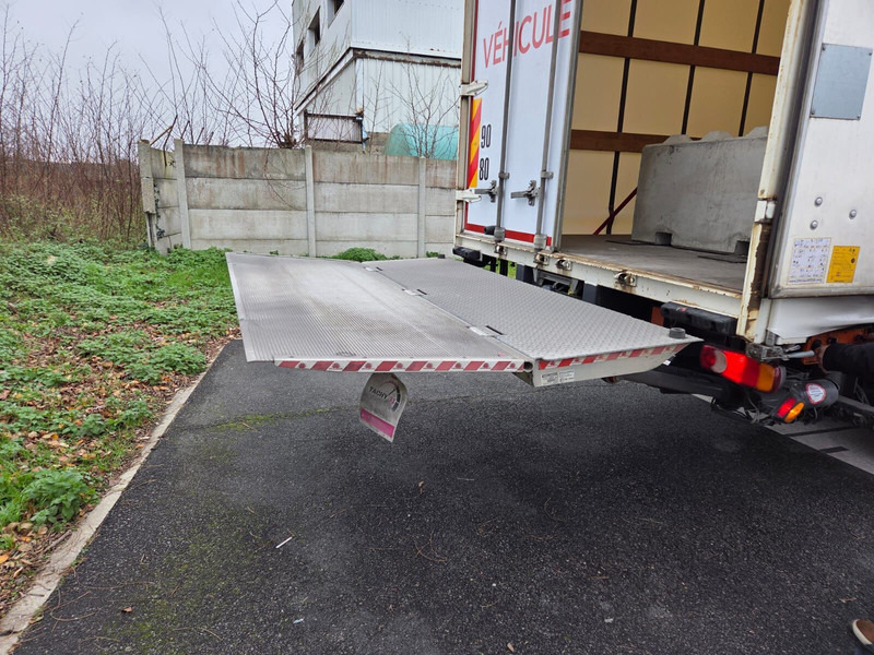 Schuifzeilen vrachtwagen DAF XF 450 - auto-école: afbeelding 10 Schuifzeilen vrachtwagen DAF XF 450 - auto-école: afbeelding 10