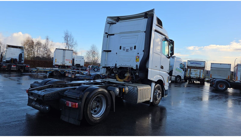 Mercedes-Benz Actros 1845 - Trekker: afbeelding 4 Mercedes-Benz Actros 1845 - Trekker: afbeelding 4