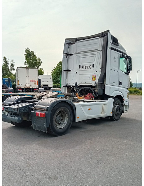 Mercedes-Benz Actros 1848 - noise in engine - Trekker: afbeelding 4 Mercedes-Benz Actros 1848 - noise in engine - Trekker: afbeelding 4