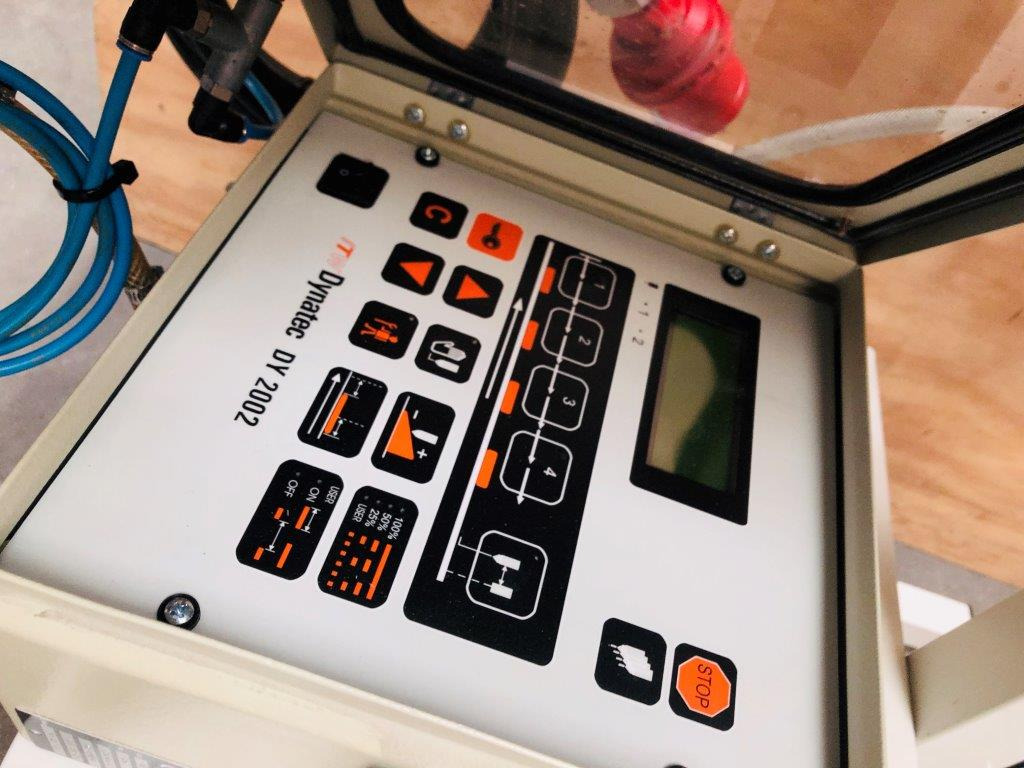 Drukmachine Dynatec Quattro Challenger glue melter with two application nozzles Dy 2002 control unit for 8 channels: afbeelding 14 Drukmachine Dynatec Quattro Challenger glue melter with two application nozzles Dy 2002 control unit for 8 channels: afbeelding 14