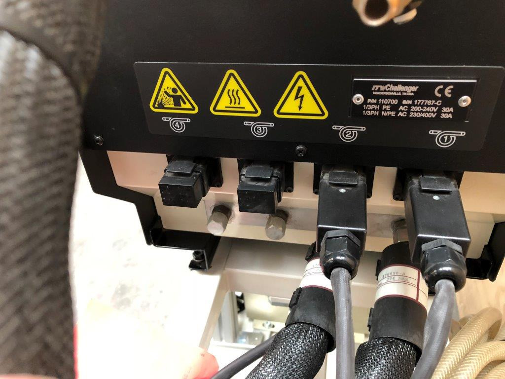 Drukmachine Dynatec Quattro Challenger glue melter with two application nozzles Dy 2002 control unit for 8 channels: afbeelding 9 Drukmachine Dynatec Quattro Challenger glue melter with two application nozzles Dy 2002 control unit for 8 channels: afbeelding 9