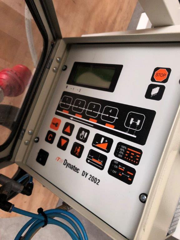 Drukmachine Dynatec Quattro Challenger glue melter with two application nozzles Dy 2002 control unit for 8 channels: afbeelding 13 Drukmachine Dynatec Quattro Challenger glue melter with two application nozzles Dy 2002 control unit for 8 channels: afbeelding 13