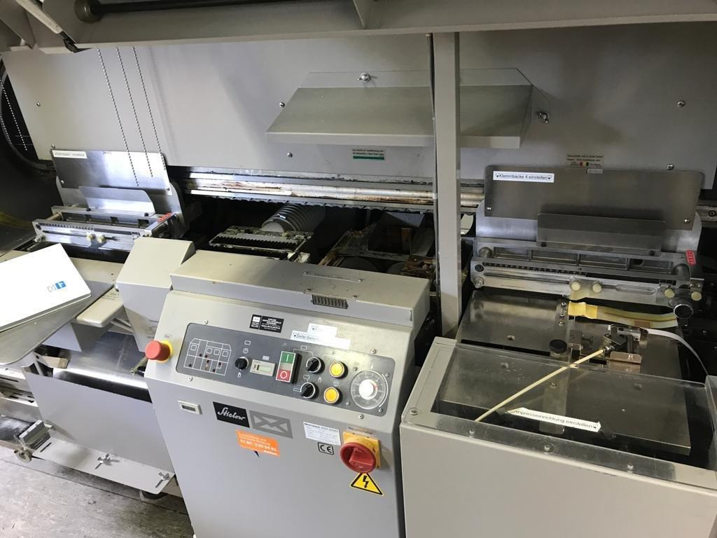 Four Clamp Perfect binder Horizon BQ 440 - Inbindmachine: afbeelding 3 Four Clamp Perfect binder Horizon BQ 440 - Inbindmachine: afbeelding 3