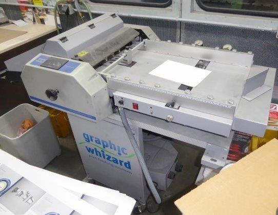 Graphic Whizard CreaseMaster Plus - automatic grooving, slotting, creasing and perforating machine - Drukmachine: afbeelding 3 Graphic Whizard CreaseMaster Plus - automatic grooving, slotting, creasing and perforating machine - Drukmachine: afbeelding 3