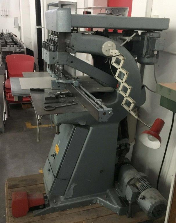 Hang 106 DTK 4 four spindle paper drilling machine - Drukmachine: afbeelding 2 Hang 106 DTK 4 four spindle paper drilling machine - Drukmachine: afbeelding 2