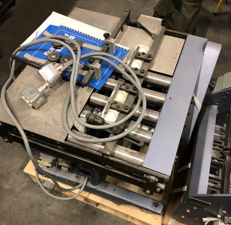 Heidelberg Stahlfolder ET 43 A mobile corner conveyor table - Vouwmachine: afbeelding 1 Heidelberg Stahlfolder ET 43 A mobile corner conveyor table - Vouwmachine: afbeelding 1