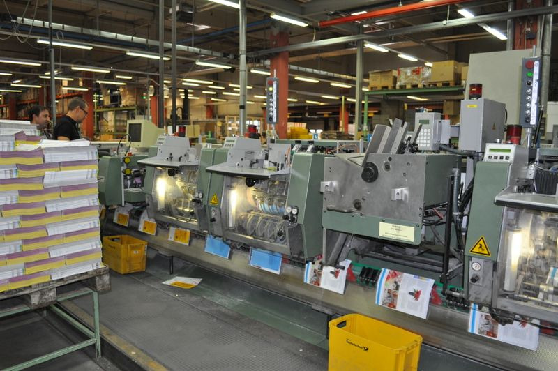 High Speed saddlestitcher Müller Martini Prima Amrys Year 2000 - Drukmachine: afbeelding 1 High Speed saddlestitcher Müller Martini Prima Amrys Year 2000 - Drukmachine: afbeelding 1