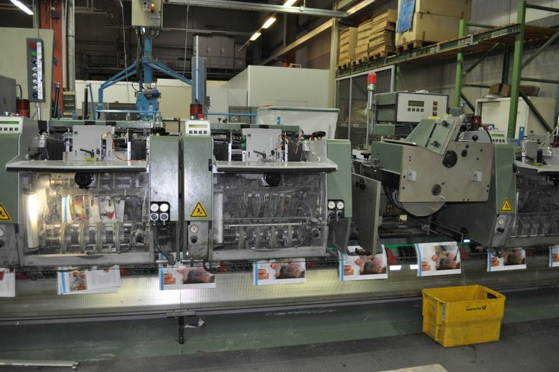 High Speed saddlestitcher Müller Martini Prima Amrys Year 2000 - Drukmachine: afbeelding 4 High Speed saddlestitcher Müller Martini Prima Amrys Year 2000 - Drukmachine: afbeelding 4