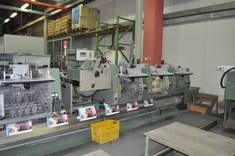 High Speed saddlestitcher Müller Martini Prima Amrys Year 2000 - Drukmachine: afbeelding 3 High Speed saddlestitcher Müller Martini Prima Amrys Year 2000 - Drukmachine: afbeelding 3