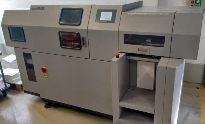 Horizon HT-30 autom. Rotary three-knife trimmer - Papiersnijmachine: afbeelding 1 Horizon HT-30 autom. Rotary three-knife trimmer - Papiersnijmachine: afbeelding 1