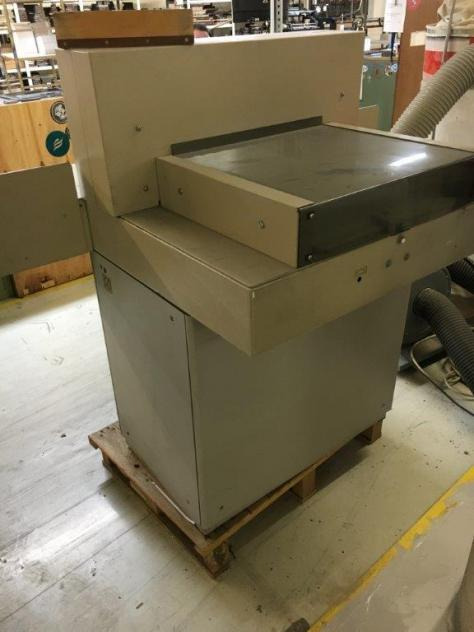 Jug & Priest Ideal 5221-90 cutting machine - Papiersnijmachine: afbeelding 4 Jug & Priest Ideal 5221-90 cutting machine - Papiersnijmachine: afbeelding 4