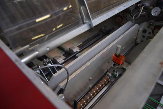 Petratto Cordoba 3D double bar creasing and folding machine - Drukmachine: afbeelding 5 Petratto Cordoba 3D double bar creasing and folding machine - Drukmachine: afbeelding 5