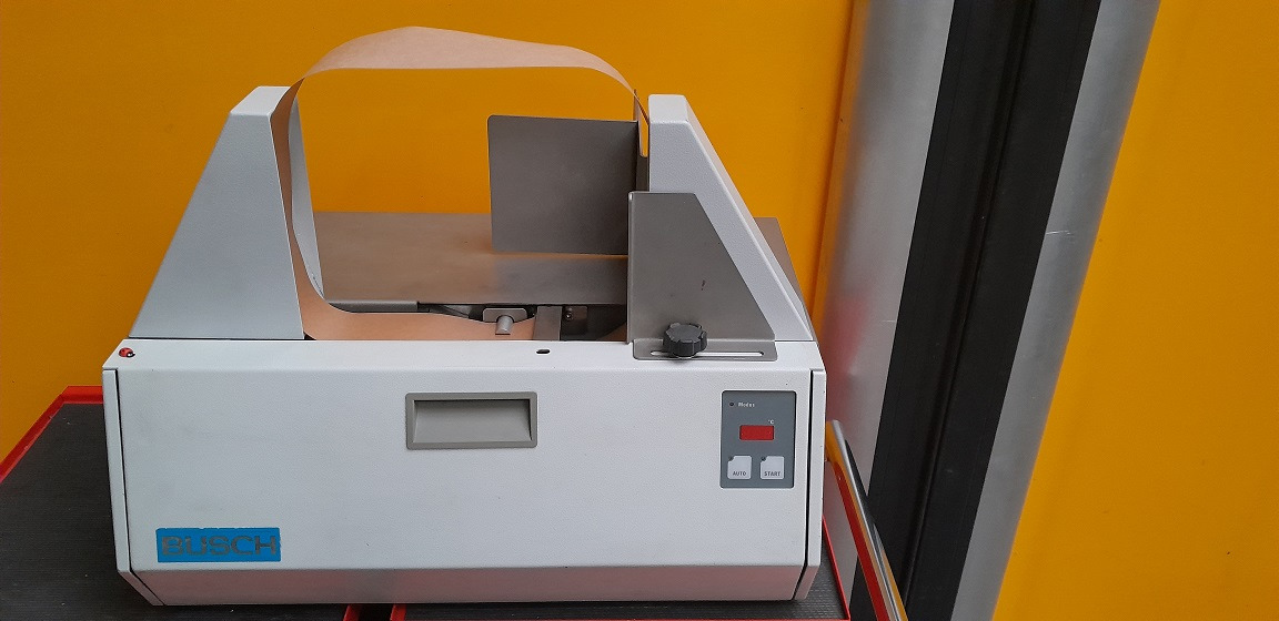 Table bundler Busch TB 24-II - Verpakkingsmachine: afbeelding 1 Table bundler Busch TB 24-II - Verpakkingsmachine: afbeelding 1