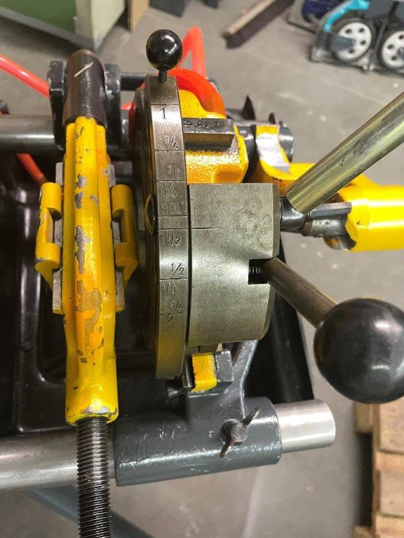 Metaalbewerkingsmachine Threading machine Rems Tornado type 2010 220V, 50Hz: afbeelding 10 Metaalbewerkingsmachine Threading machine Rems Tornado type 2010 220V, 50Hz: afbeelding 10