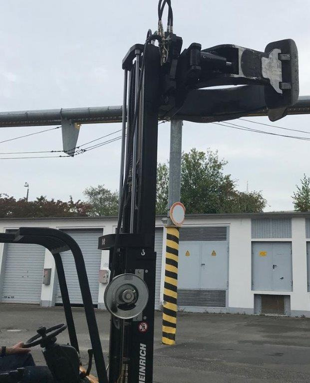 Three-wheel electric front loader Jungheinrich EFG DF 15 with duplex mast and Meyer roller clamp - Elektrische heftruck: afbeelding 3 Three-wheel electric front loader Jungheinrich EFG DF 15 with duplex mast and Meyer roller clamp - Elektrische heftruck: afbeelding 3