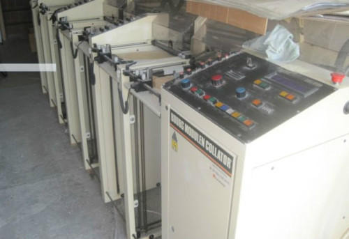 C. p. Bourg modules gathering machine - Drukmachine: afbeelding 2 C. p. Bourg modules gathering machine - Drukmachine: afbeelding 2