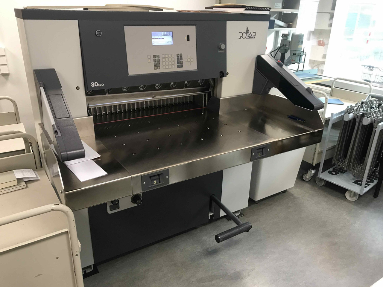 Guillotine, stack cutter or paper cutter Polar Eco 80 - Papiersnijmachine: afbeelding 1 Guillotine, stack cutter or paper cutter Polar Eco 80 - Papiersnijmachine: afbeelding 1