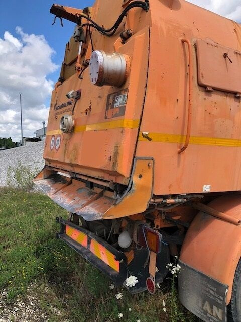Bucher - Veegwagen: afbeelding 3 Bucher - Veegwagen: afbeelding 3