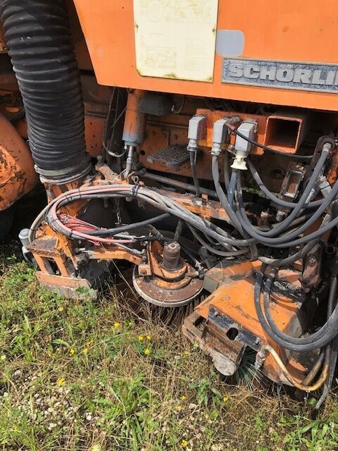 Bucher - Veegwagen: afbeelding 1 Bucher - Veegwagen: afbeelding 1