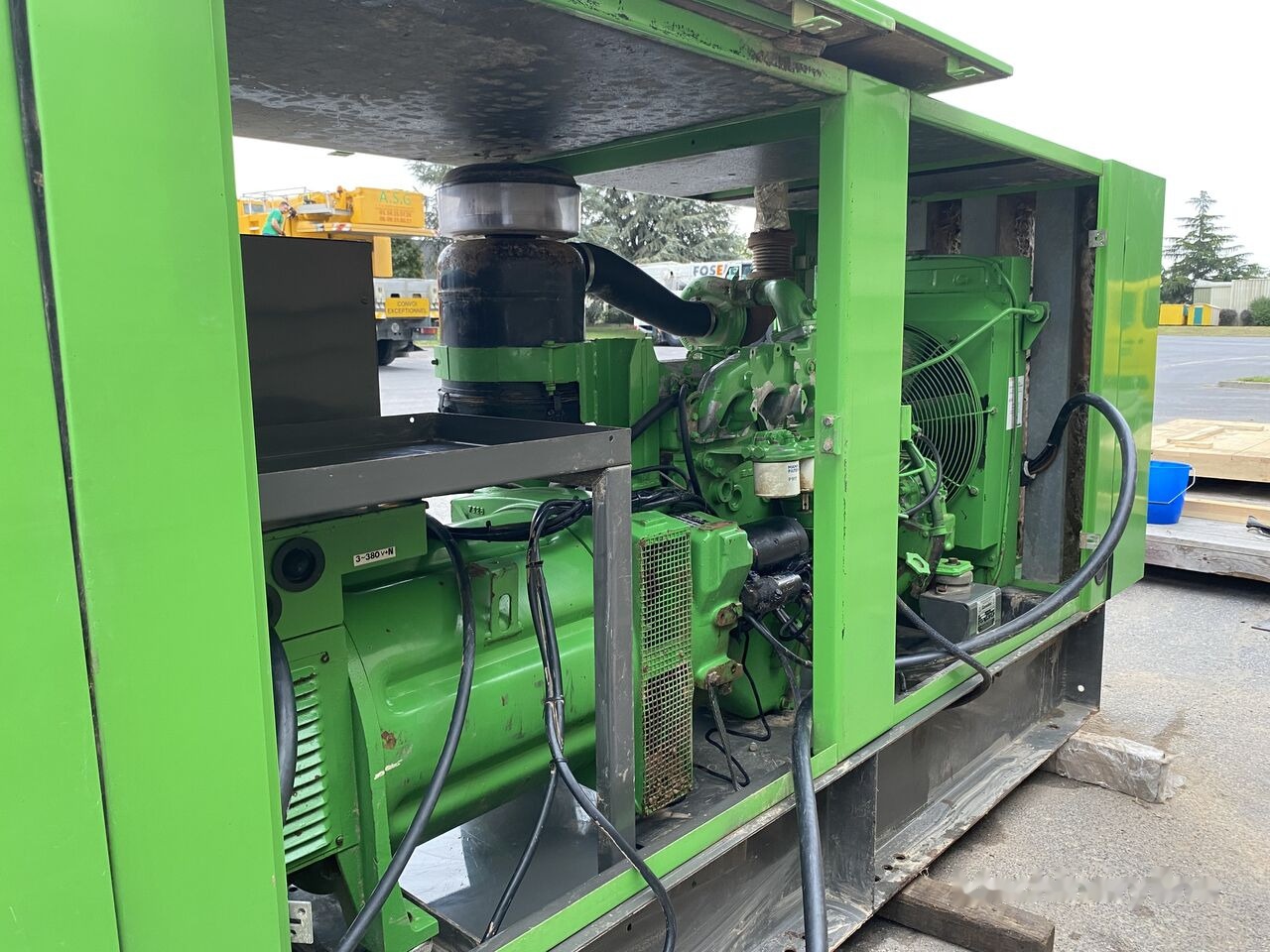 IVECO 100 kVa 8061 - Industrie generator: afbeelding 2 IVECO 100 kVa 8061 - Industrie generator: afbeelding 2