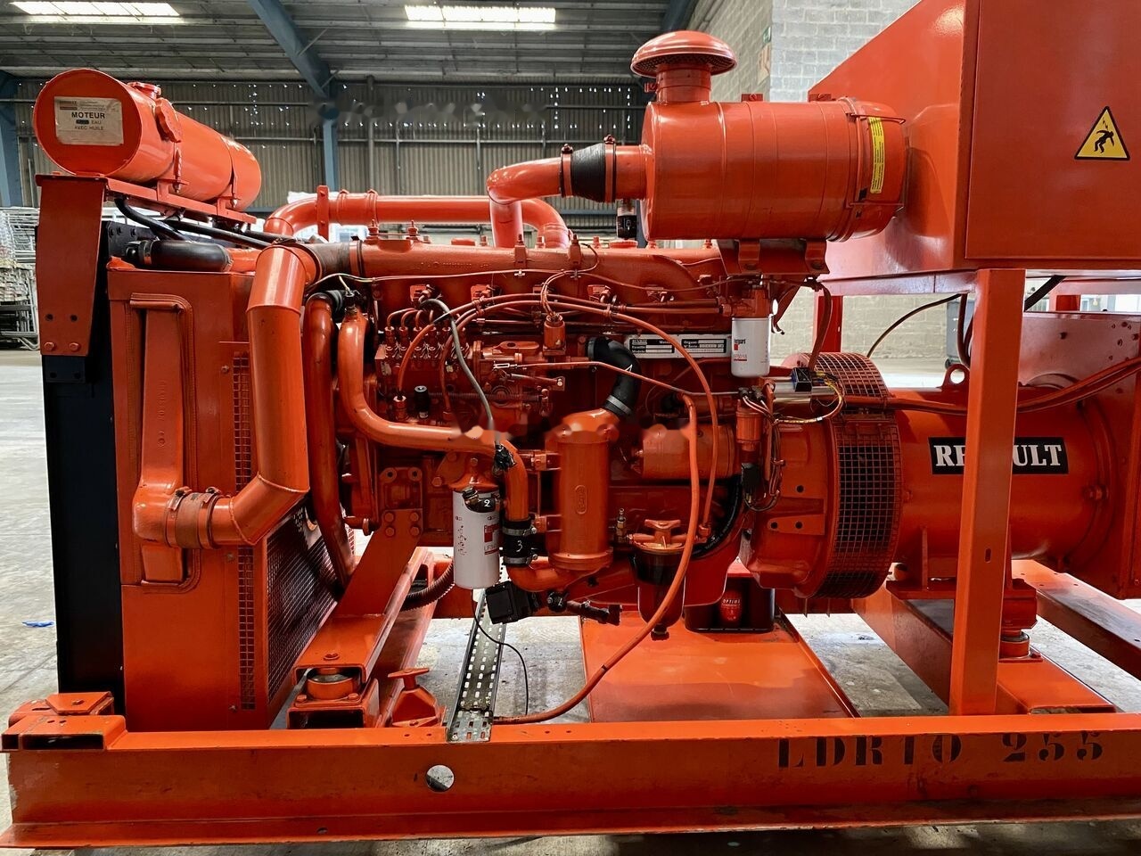 Renault 115 kVa diesel - Industrie generator: afbeelding 2 Renault 115 kVa diesel - Industrie generator: afbeelding 2