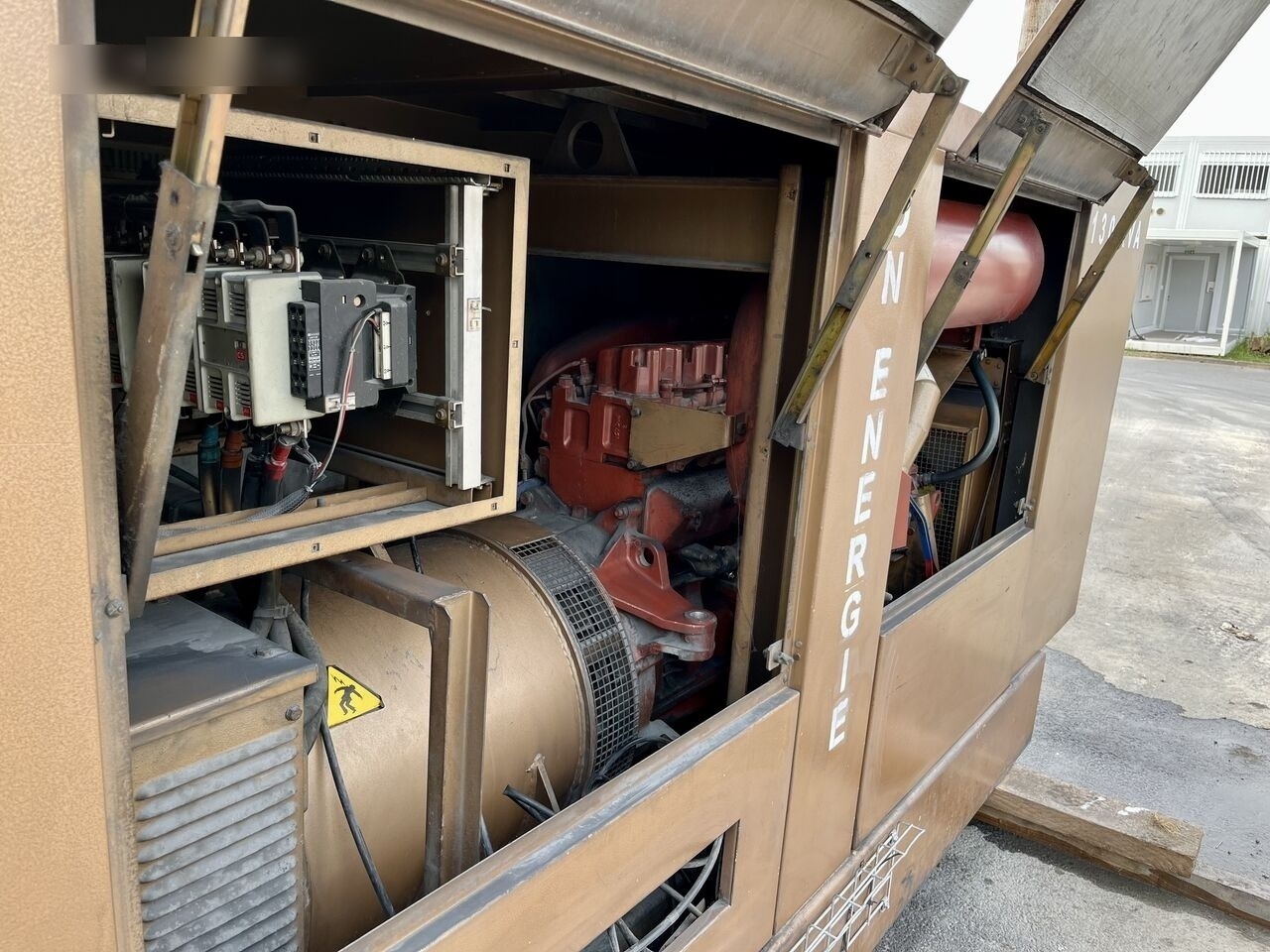 Renault 130 Kva diesel - Industrie generator: afbeelding 4 Renault 130 Kva diesel - Industrie generator: afbeelding 4