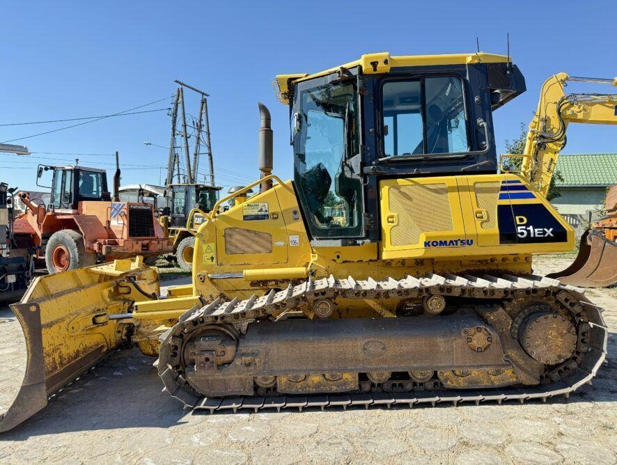 Komatsu D51EX-22 - Bulldozer: afbeelding 1 Komatsu D51EX-22 - Bulldozer: afbeelding 1